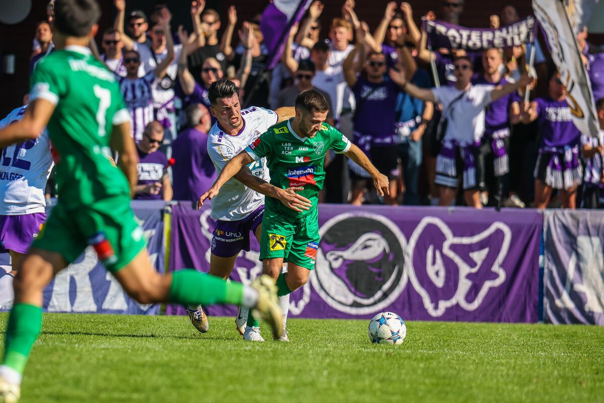 Bundesligastimmung beim Gastspiel der Salzburger Austria in Lauterach.⇒Steurer