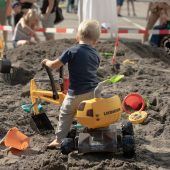 Zum 75. Geburtstag ein Fest für die Nenzinger Liebherr-Familie