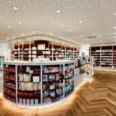 Apotheke Hatlerdorf wiedereröffnet