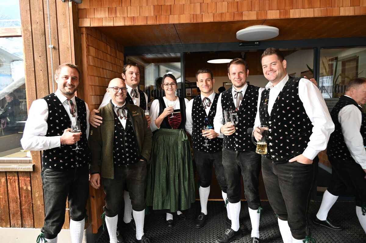 Die Brazer Böhmische sorgte für perfekte musikalische Stimmung im Bergrestaurant.⇒DOB