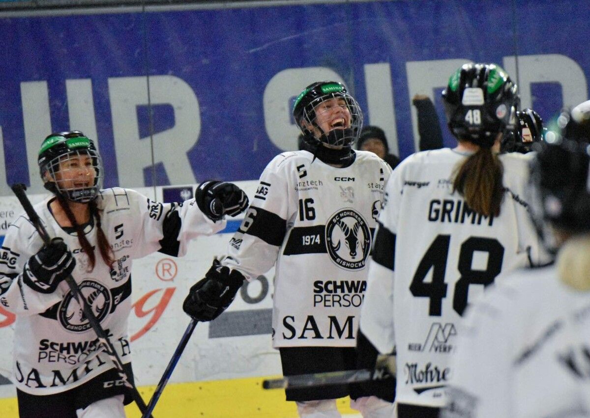 Die Hohenemser Hockeydamen bereiten sich auf die neue Saison vor. ⇒Michael Mäser