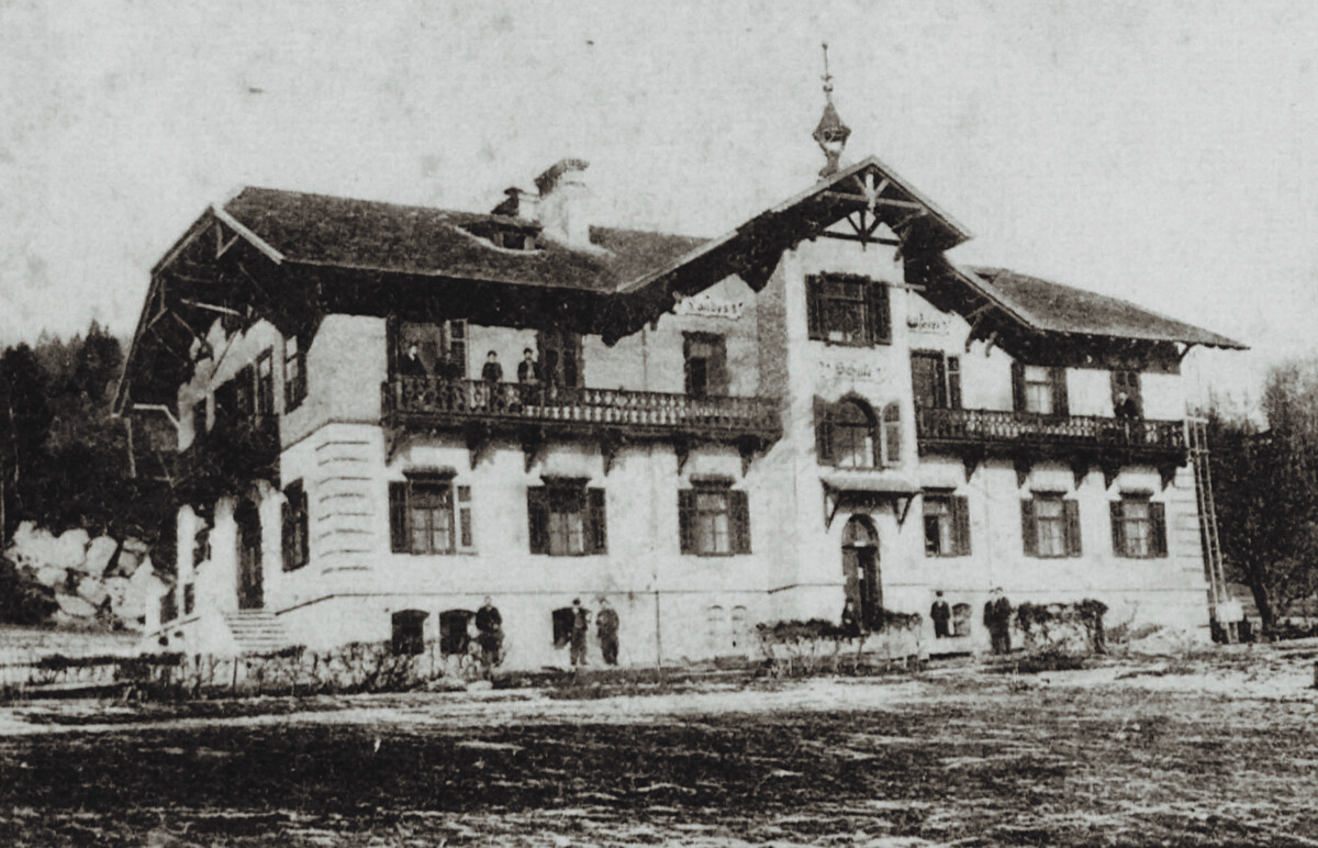 Die Landeskäsereischule auf einer Postkarte aus dem Jahr 1902. ⇒volare, HUBAN, ALMA