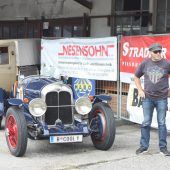 Mit Oldtimerfans wurde großes Dorffest gefeiert