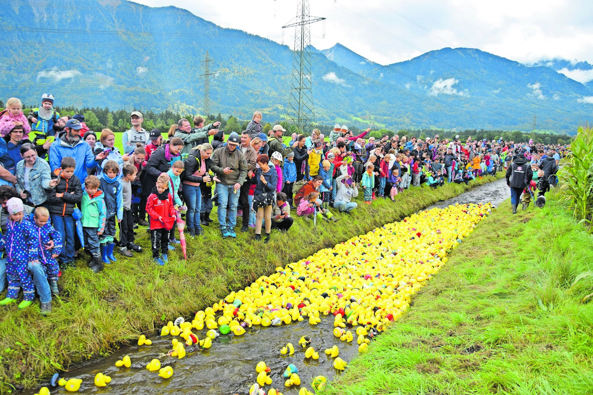 Ein Wettschwimmen der besonderen Art gibt es am 6. Oktober in Bludesch.⇒veranstalter