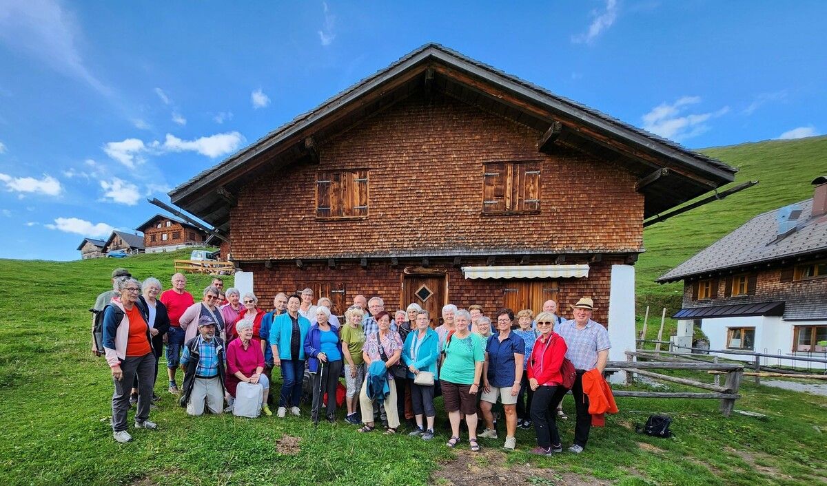 Entspannung in den Bergen: PVÖ Feldkirch verbrachte einen herrlichen Tag auf der Alpe Gamp.⇒PVÖ Feldkirch