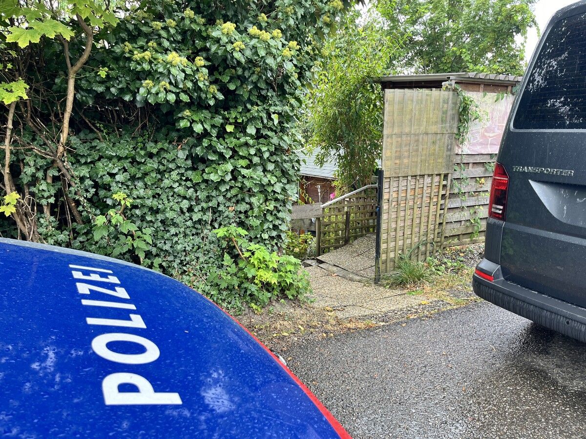 Mysteriöser Fund einer Frauenleiche in Kennelbach. »A8