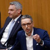 Nationalratswahl wird zum Zweikampf