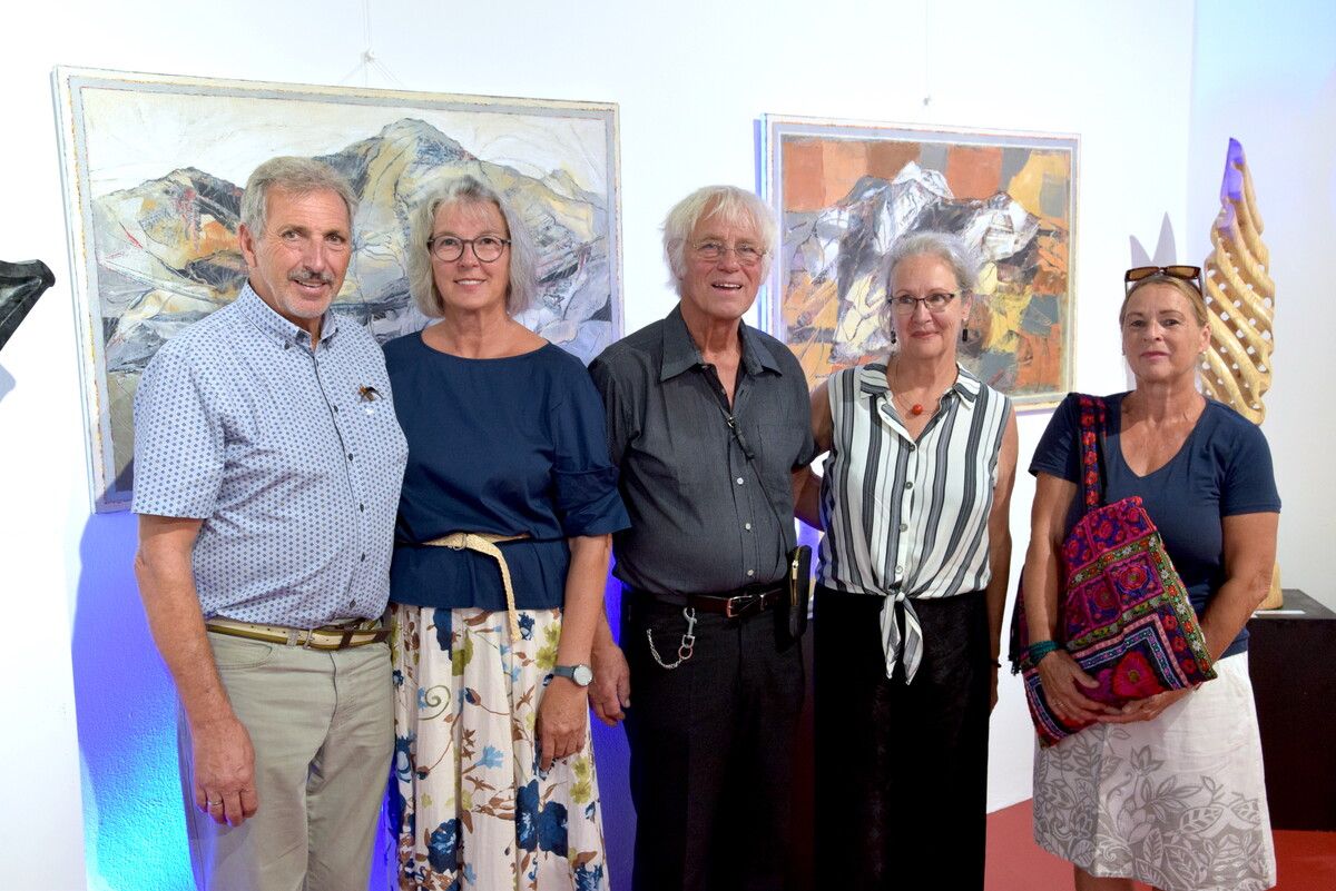 Herbert und Monika Wehinger, Matthias Baumgartner mit Gattin Silvia und Marina Neff (v. l.). ⇒sco