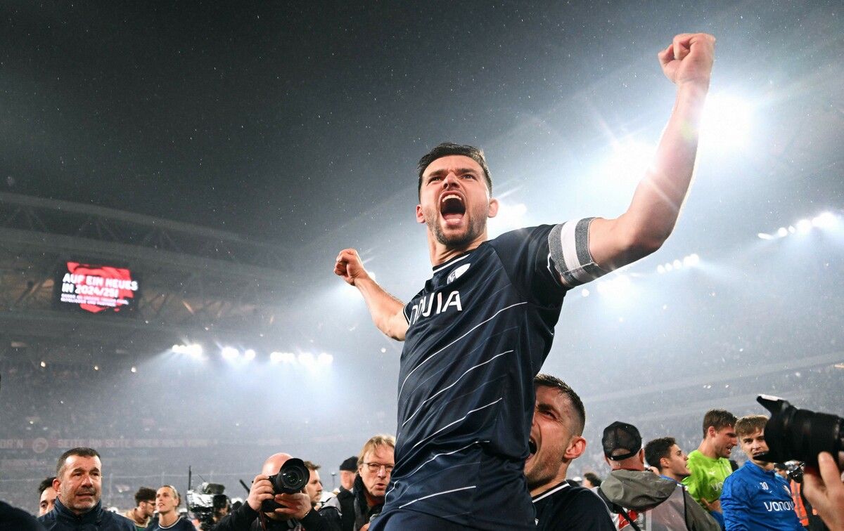 Kevin Stöger war maßgeblich daran beteiligt, dass der VfL Bochum in der Bundesliga geblieben ist.⇒apa