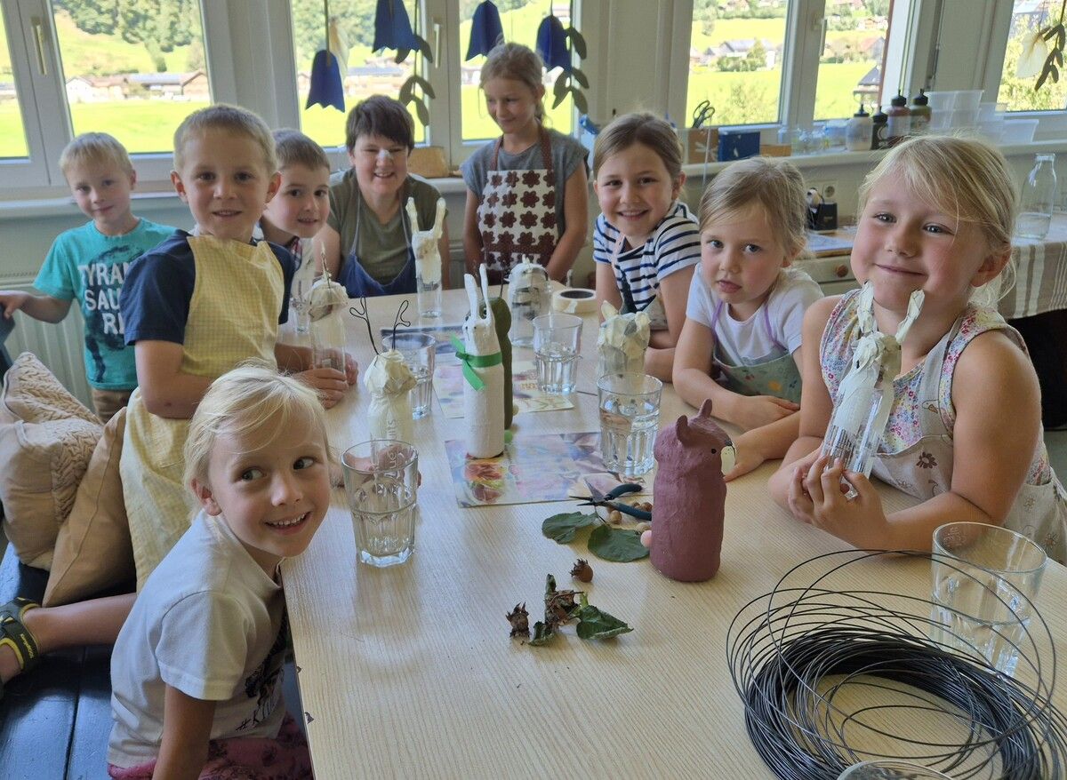 Kreativ und lehrreich: Sommeraktionen des Familienverbands Bezau-Reuthe begeisterten die Gemeinschaft.⇒Familienverband Bezau-Reuthe