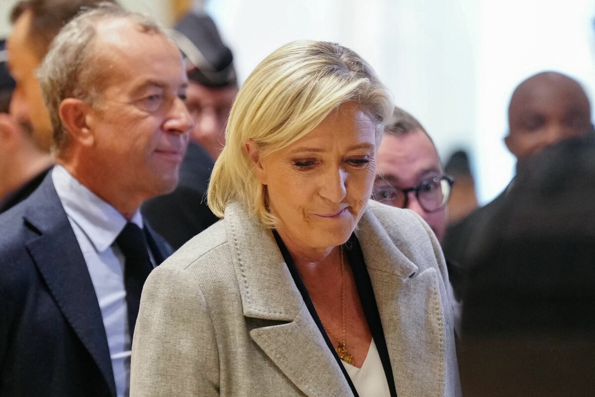 Marine Le Pen weist Vorwürfe in Prozess um Veruntreuung von EU-Geld zurück.⇒AFP