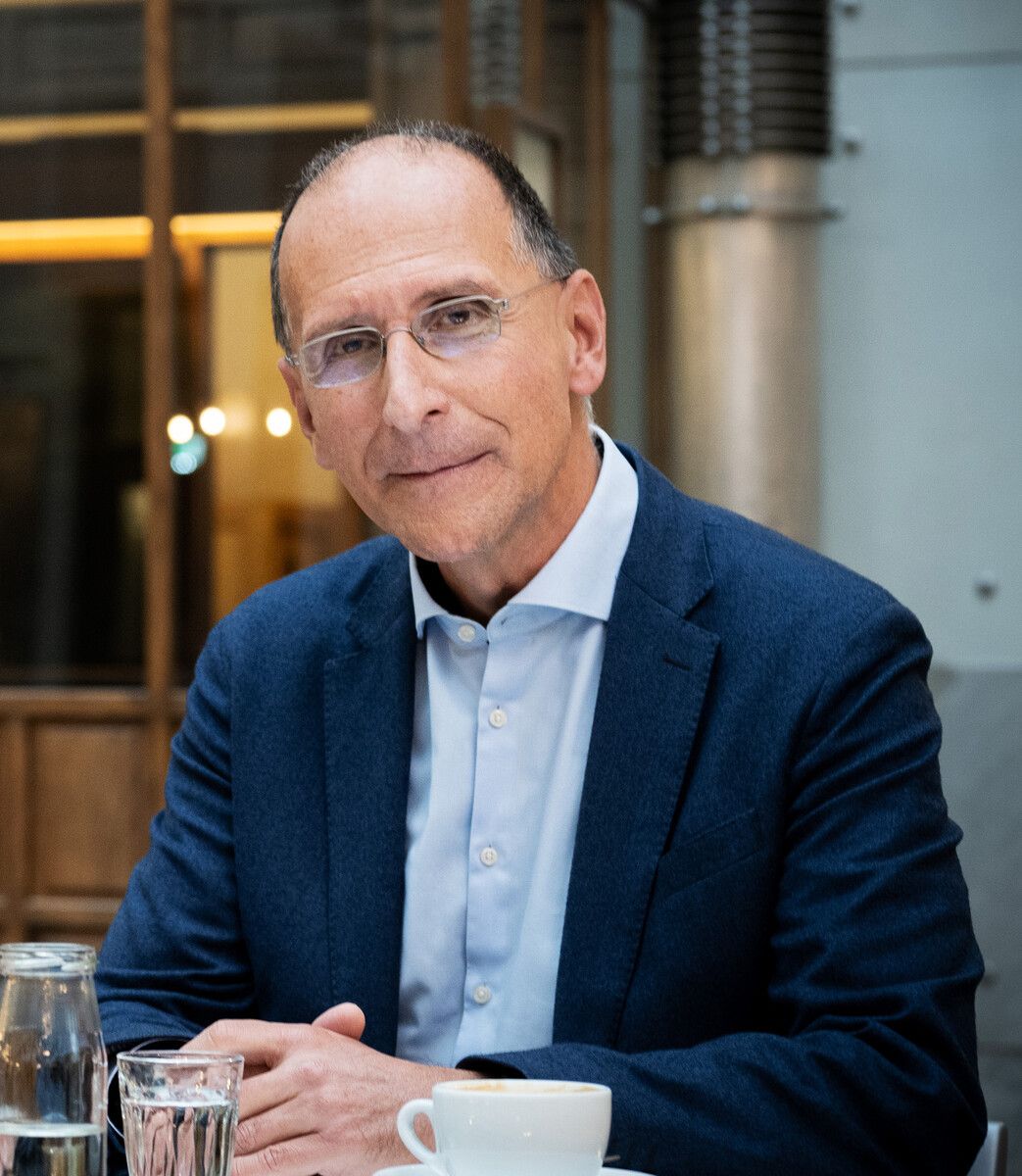 Peter Filzmaier sieht Magnus Brunner in einer unlösbaren Doppelrolle.⇒⇒Gianmaria Gava