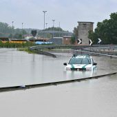 Hochwasser und Erdrutsche