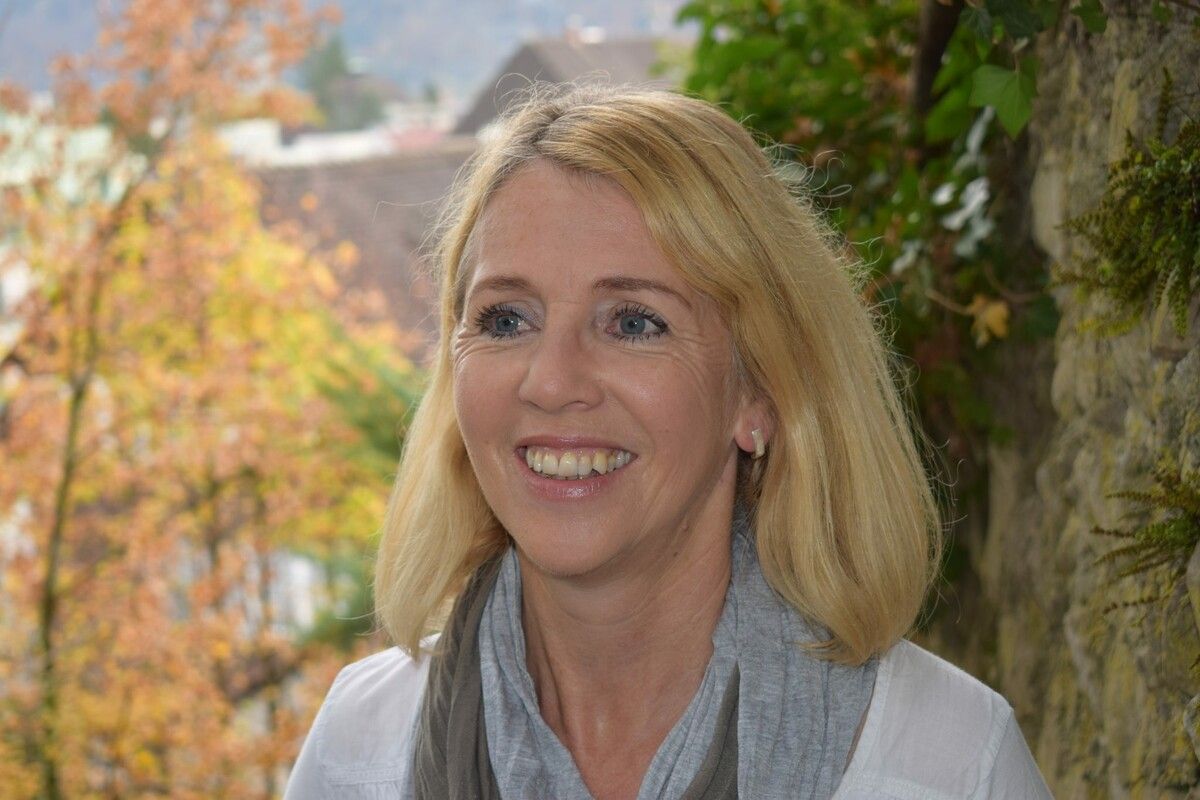 Valerie Travaglini liest in Bregenz. ⇒STD