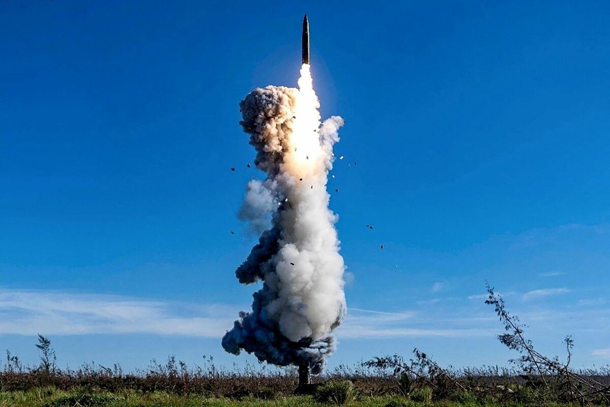 Zum ersten Mail seit Jahrzehnten feuerte die chinesische Armee für Tests eine Interkontinentalrakete in den Pazifik. AFP
