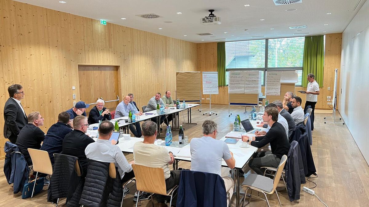 Als überaus konstruktiv empfanden die Vorarlberger Vertreter anlässlich der Sitzung in Tirol die Diskussionen um eine Verbesserung der Regionalliga West.⇒VN