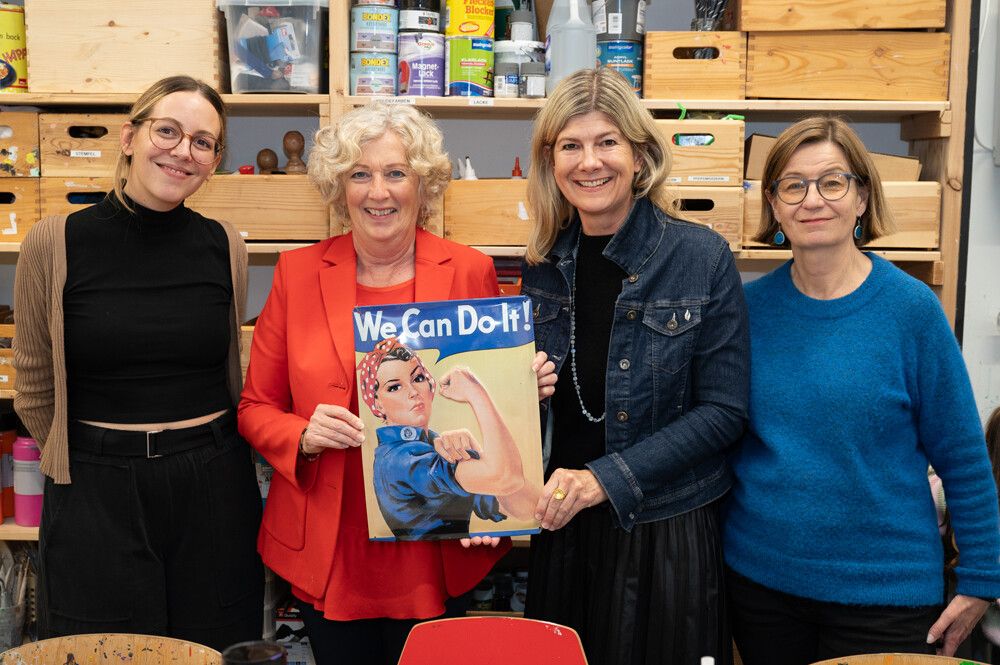 Angelika Atzinger, Geschäftsführerin des Vereins Amazone, Landesrätin Katharina Wiesflecker, Obfrau Bärbel Hellerschmid-Gögl und Vorstandsmitglied Barbara Herold. ⇒Verein