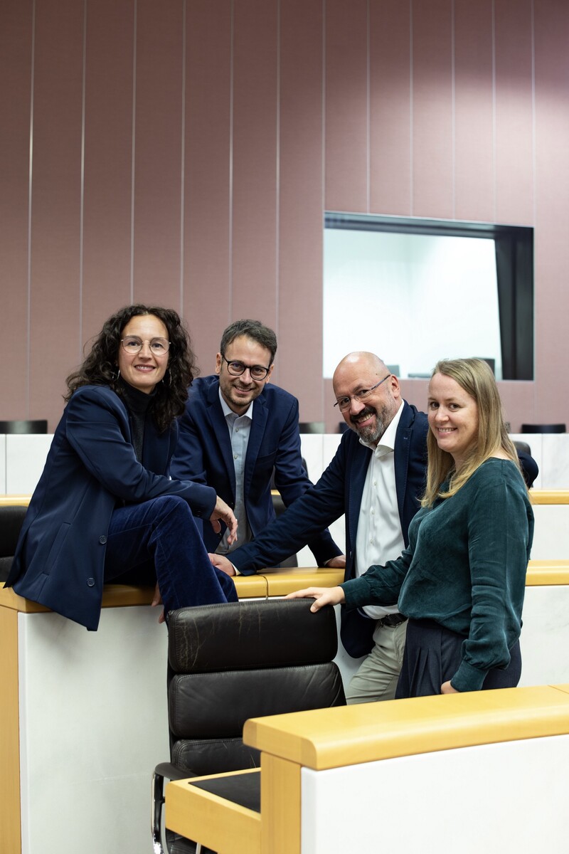 Bereit für die Opposition: Eva Hammerer (v.l.), Daniel Zadra, Bernie Weber und Christine Bösch-Vetter. ⇒Gruene