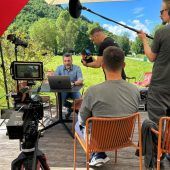 Russmedia-Redakteure in „Dorfverbrechen“