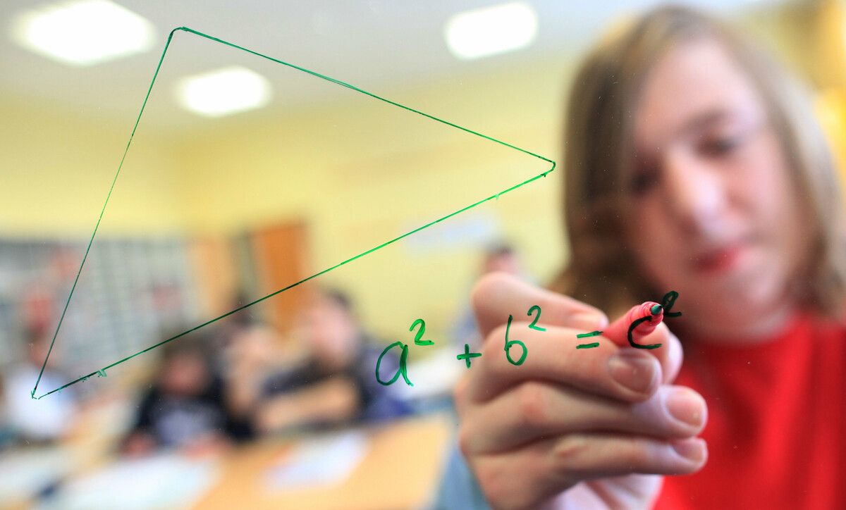Den Satz des Pythagoras haben viele noch aus ihrer Schulzeit im Hinterkopf.  ⇒?apa