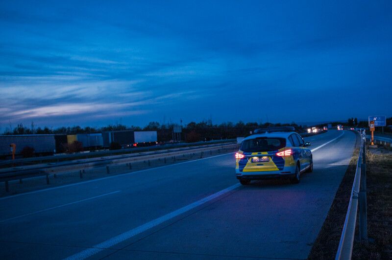 Der Audi mit Vorarlberger Kennzeichen wurde von der Polizei auf der Autobahn bei Neu-Ulm kontrolliert.⇒Polizei