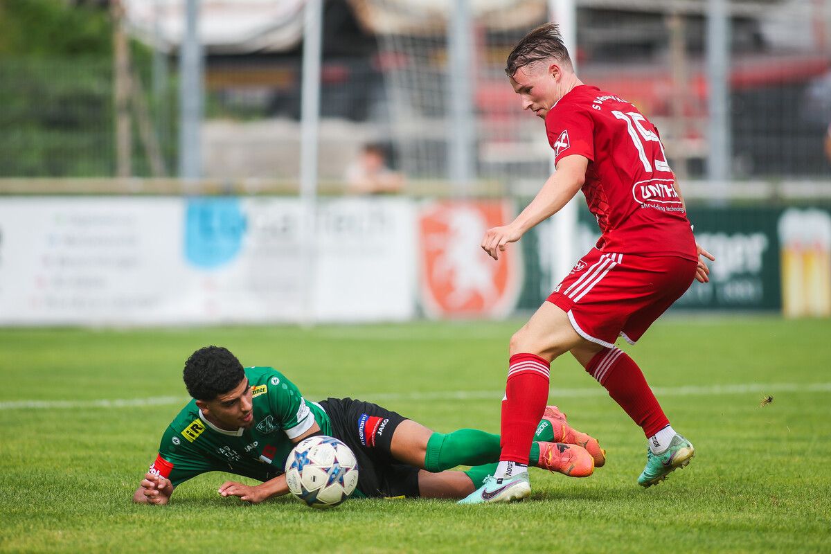 Der FC Lauterach kommt aus dem Straucheln nicht heraus. So setzte es gegen Schlusslicht Schwaz ein 0:3.⇒steurer