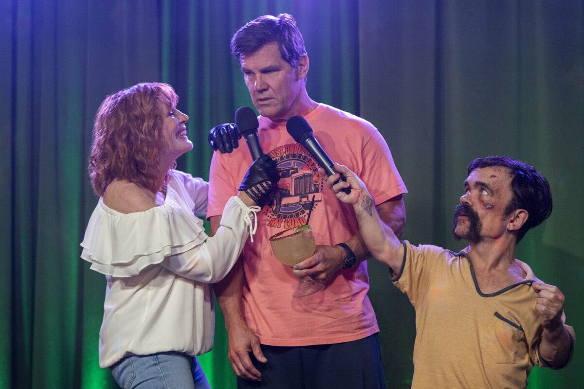 Der Film stellt die ungleichen Zwillingsbrüder Moke und Jady in den Mittelpunkt.⇒Amazon STudios