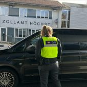 Zöllner finden in Transporter Fahrräder im Wert von 70.000 Euro