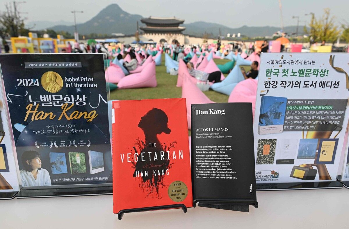 Die Bücher von Han Kang verkaufen sich so gut wie nie zuvor. ⇒Jung Yeon-je / AFP