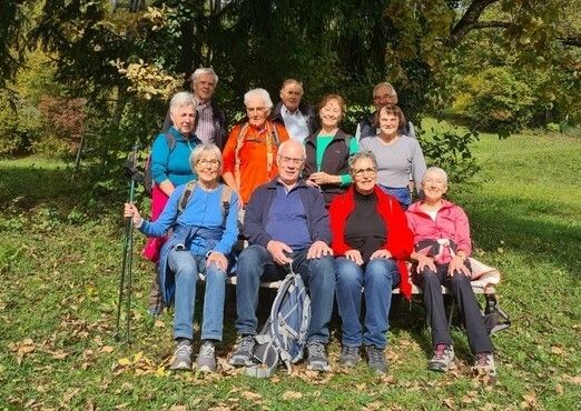 Die Jahrgänger 1947 aus Zwischenwasser erlebten einen tollen Herbstausflug. ⇒Jahrgänger
