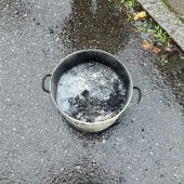 Asche entfachte sich in Wohnung