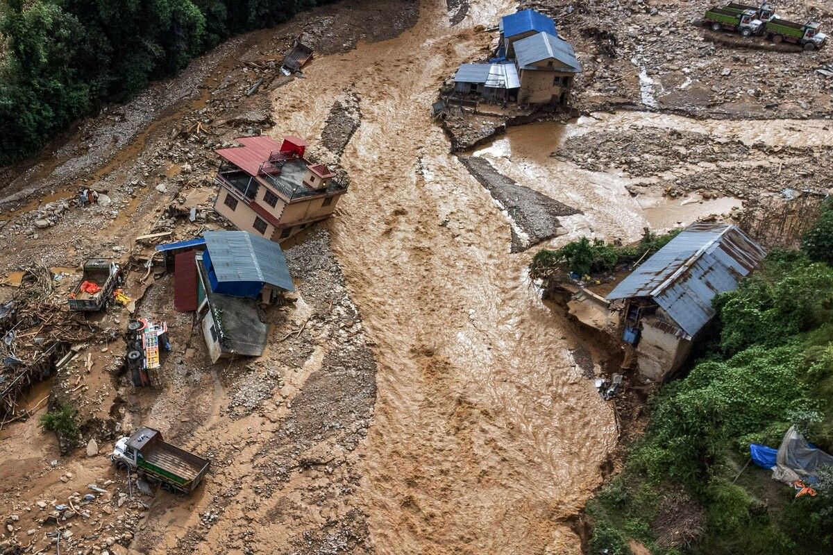 Durch Erdrutsche und Überflutungen starben in Nepal mindestens 209 Menschen. Such- und Rettungsdienste sind im Einsatz. AFP