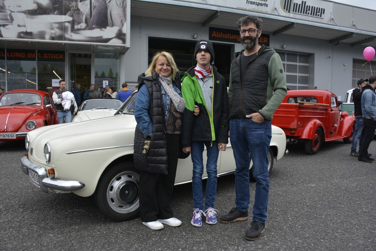 Familie Schreiber kam mit dem Renault Ondine. ⇒HPS
