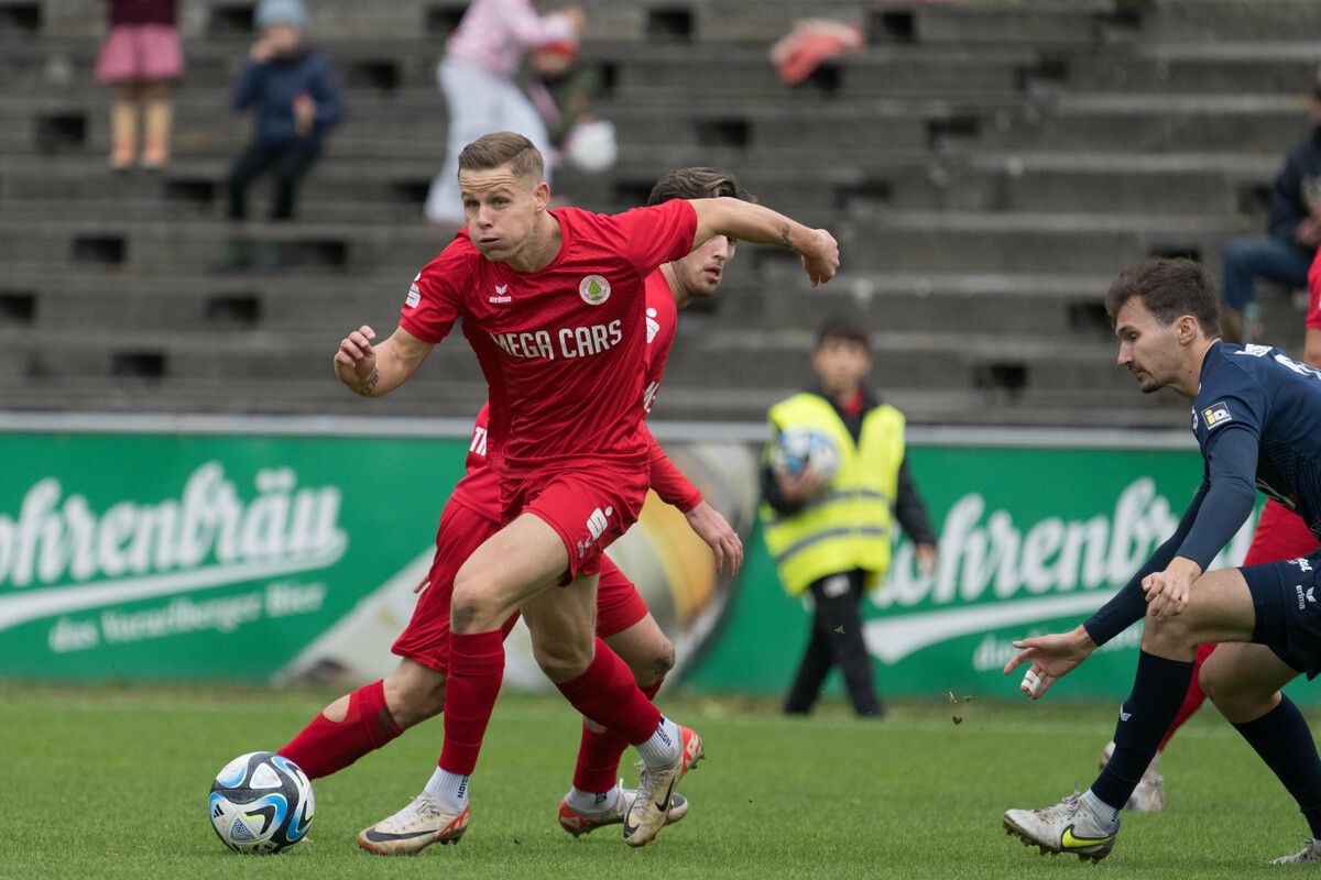 Tamas Herbaly geht weiter für die Rothosen auf Torejagd.⇒stiplovsek
