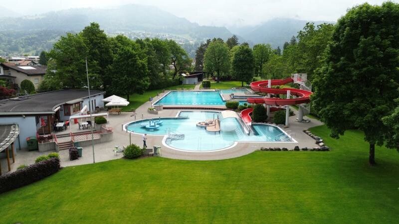 Für die Wintermonate könnten im Freibad Frutzau zusätzliche Becken eingebaut werden.