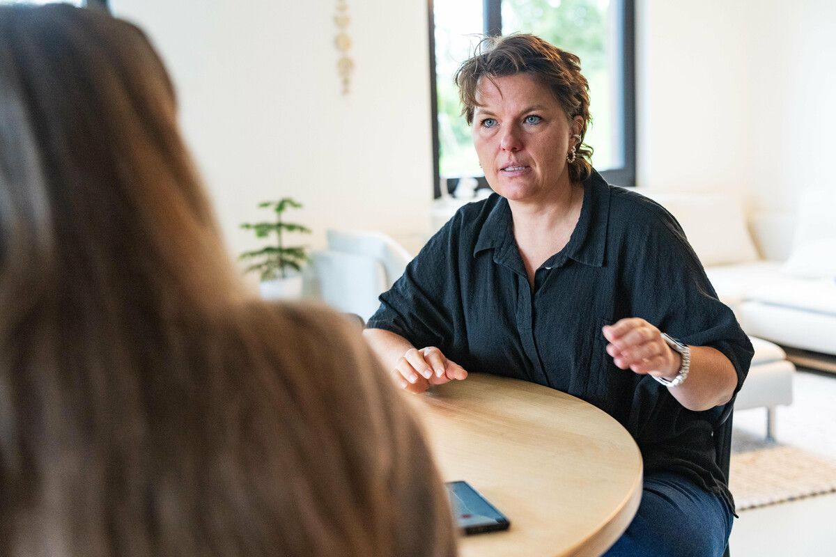Hepberger schätzt an ihrem Beruf, dass sie Menschen in schwierigen Lebenslagen helfen kann. ⇒VN/Stiplovsek