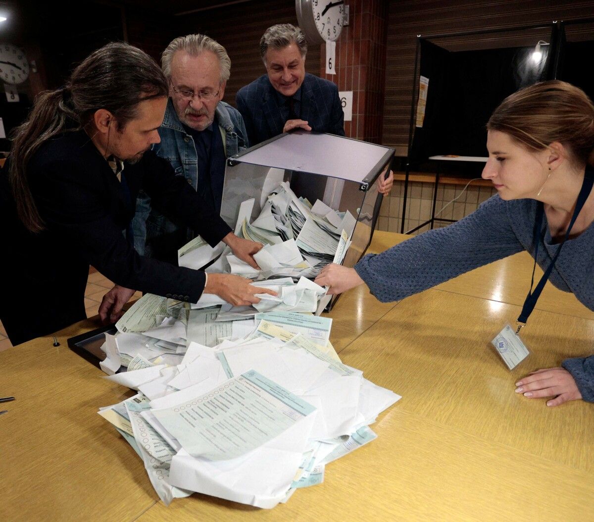 Im ersten Wahlgang vor zwei Wochen lagen die Sozialdemokraten wie erwartet vorne. ⇒AFP