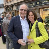 Welt von Uhren und Schmuck