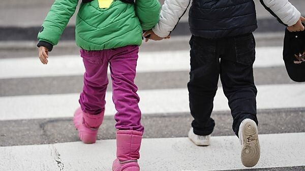 Kinder sind die schwächsten Verkehrsteilnehmer und bedürfen der besonderen Aufmerksamkeit und Rücksicht.⇒symbol/apa