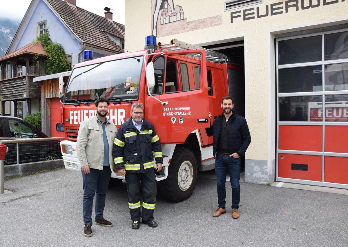 Kulturstadtrat Cenk Dogan, Kommandant der Feuerwehr Bings/Stallehr Rainer Batlogg und Bürgermeister Simon Tschann.⇒STadt bludenz