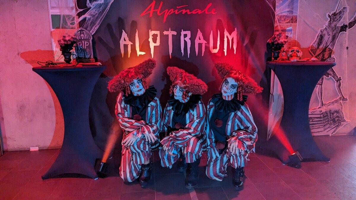 Das ALPINALE-Team sorgt für gruselige Stimmung. ⇒Alpinale