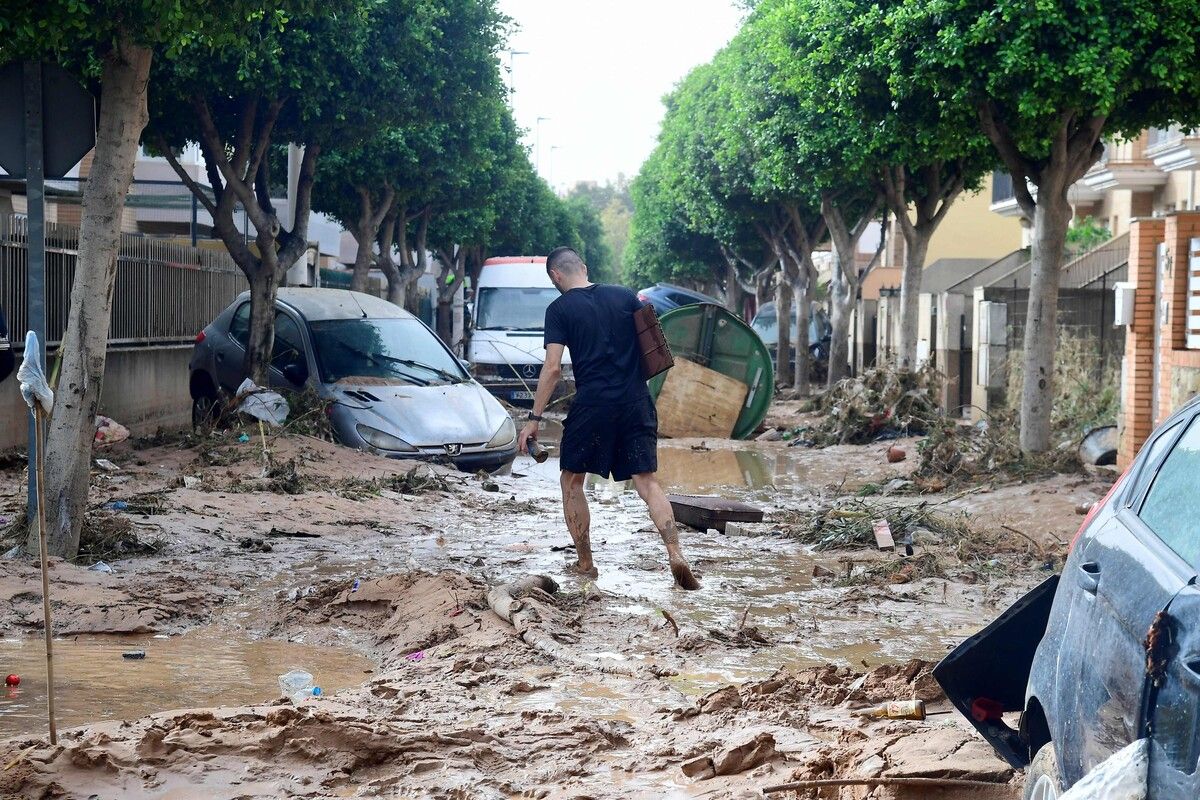 Viele Bürger waren in den überschwemmten Gebieten eingeschlossen. ⇒AFP