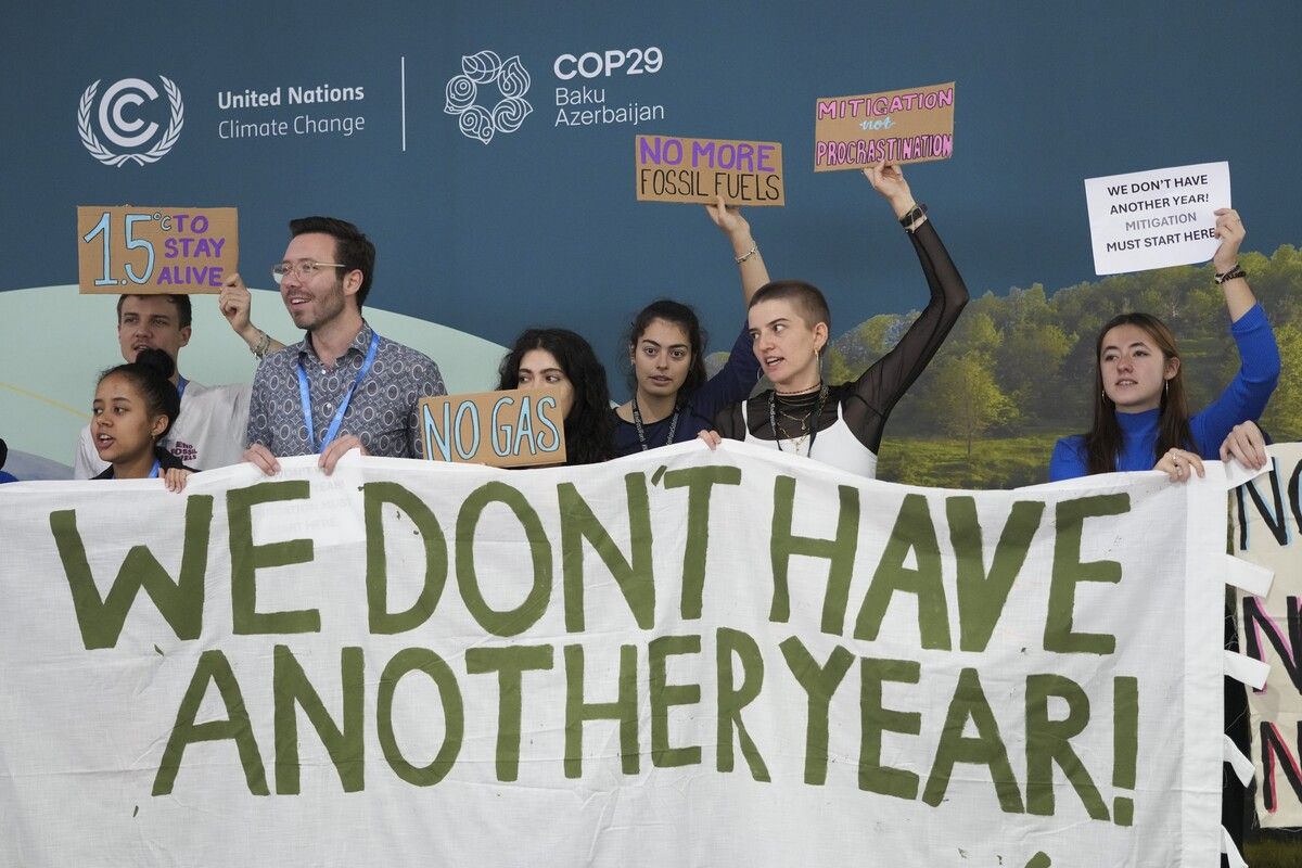 Aktivistinnen und Aktivisten machten Druck auf politische Entscheidungsträger, bei der Klimakonferenz Ergebnisse zu liefern. ⇒AP