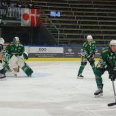 Es wird wieder Eishockey gespielt