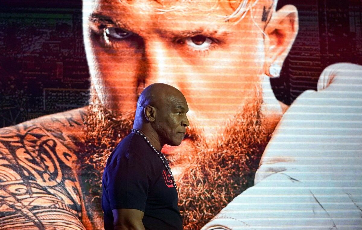 Box-Opa Mike Tyson (Vordergrund) will es gegen Jake Paul noch einmal wissen.⇒apa