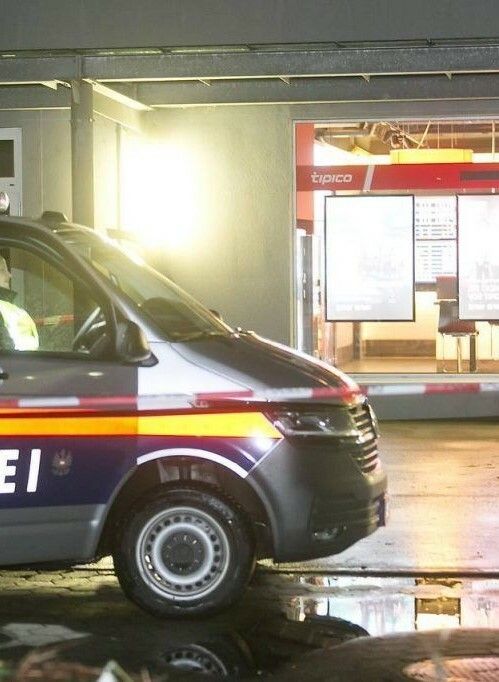 Das Wettlokal wurde bereits dreimal überfallen.⇒d. mathis