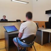 Mit entwendetem Feuerwehrauto und Blaulicht zu Dornbirner Prachtclub