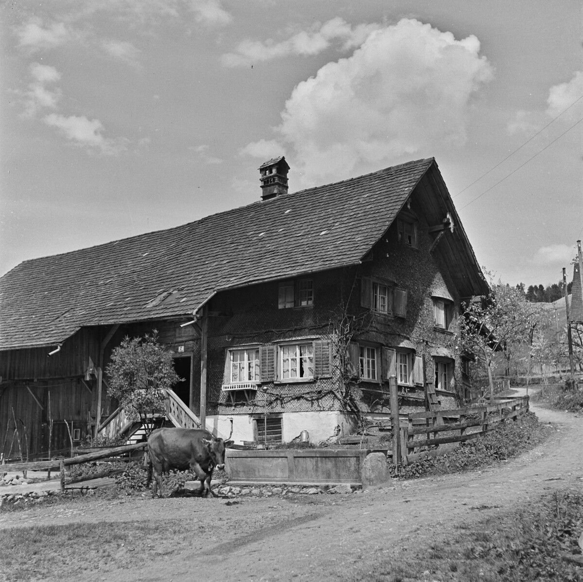 Der Hof in der Haslachgasse 7 vor 1943.
