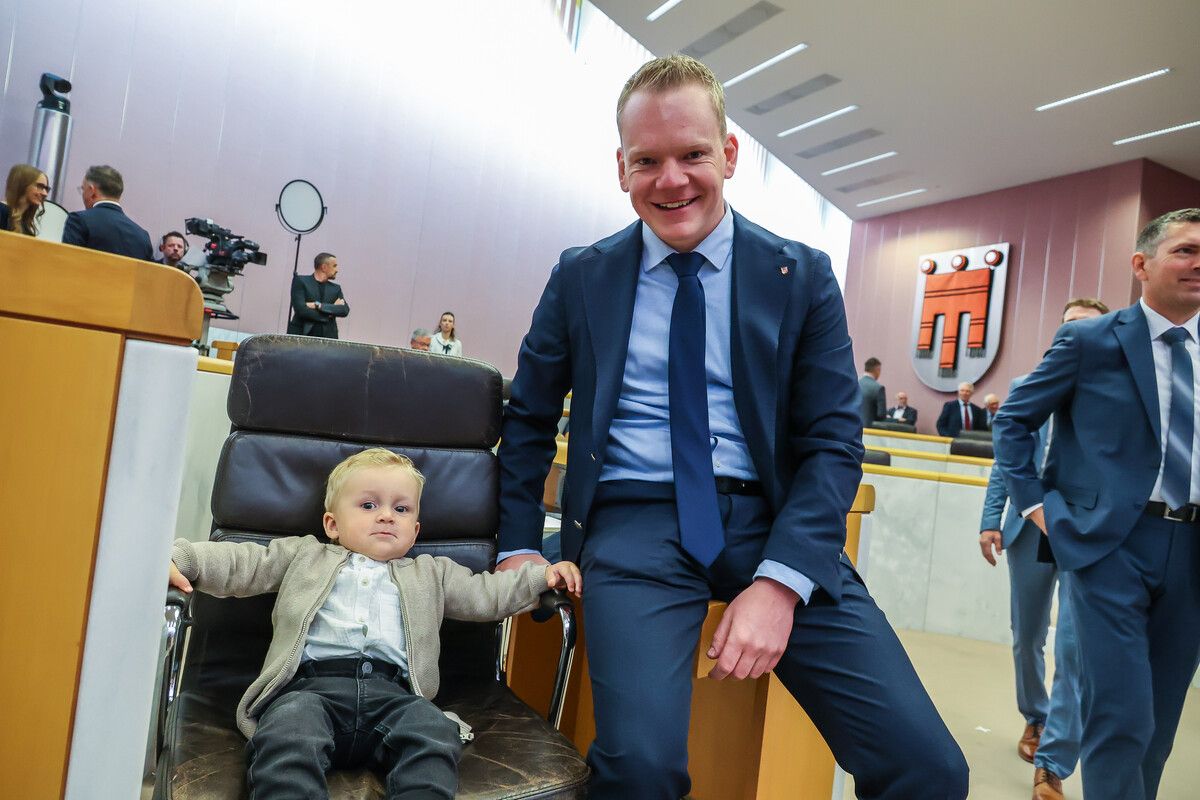 Der neue Landesstatthalter und sein kritischer Beobachter.⇒VN/Steurer