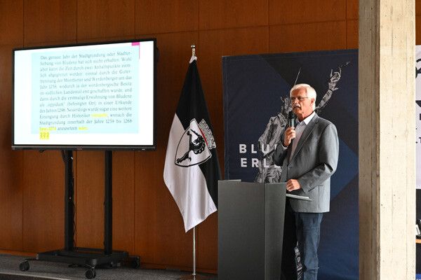 Die Buchpräsentation findet heute mit Manfred Tschaikner um 19 Uhr in der Remise Bludenz statt.